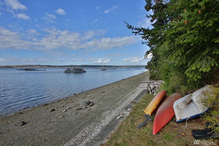 Property Photo: 1700 Madrona Way WA 98239