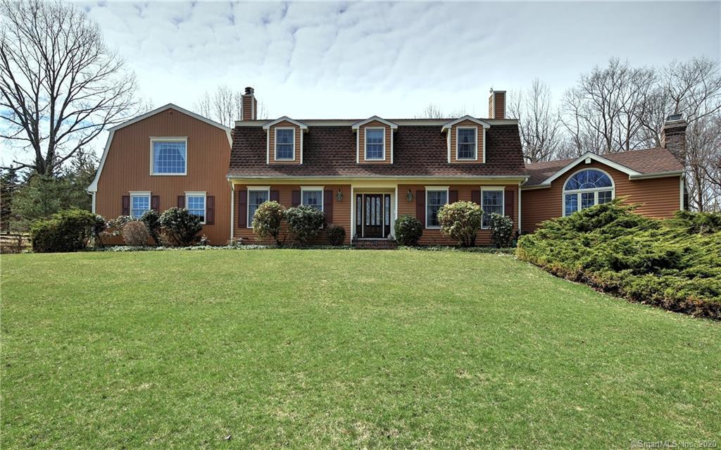 Property Photo: 88 Merrimac Drive CT 06611