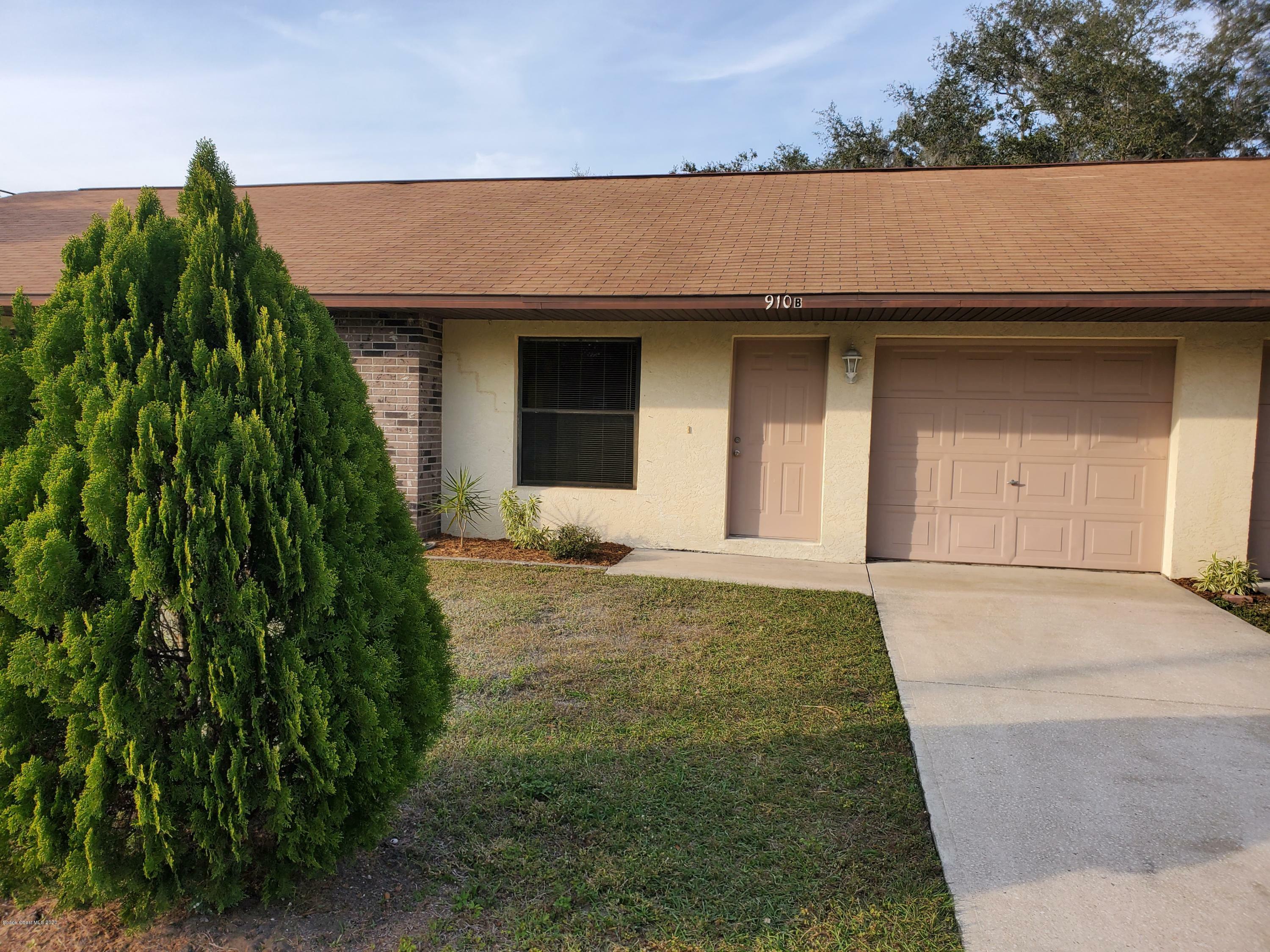 Property Photo:  910 Sunset Drive  FL 32935 