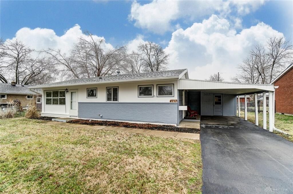 Property Photo: 4717 Willowbrook Drive OH 45503