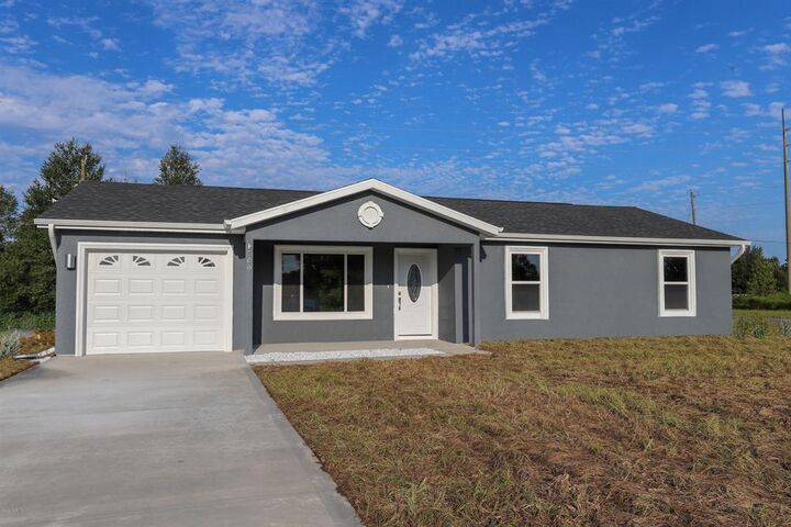 Property Photo: 2904 SW 137 Loop FL 34473