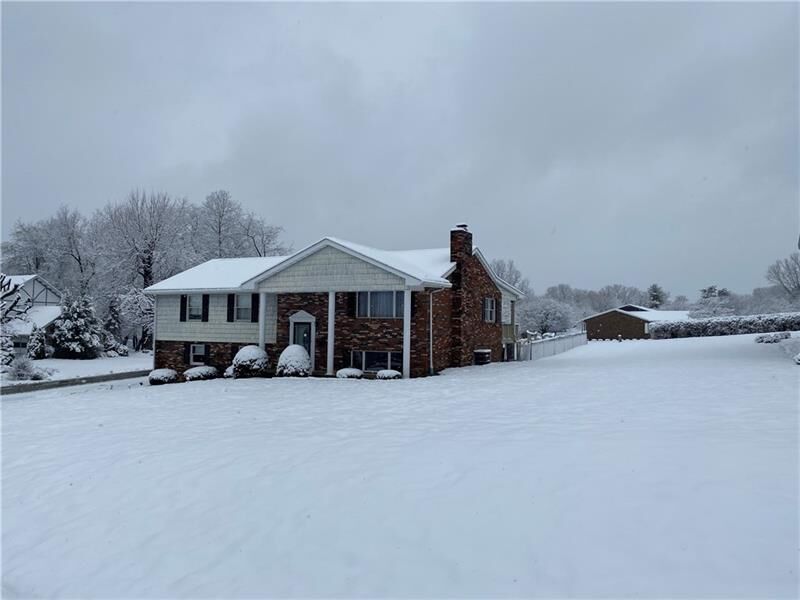 Property Photo: 14 Farmview St PA 15436