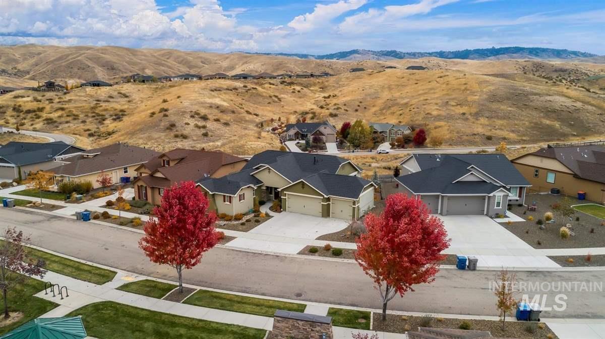Property Photo: 18258 N Goldenridge Way ID 83714