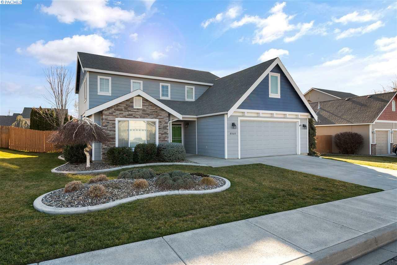 Property Photo:  8809 W 1st Avenue  WA 99336 