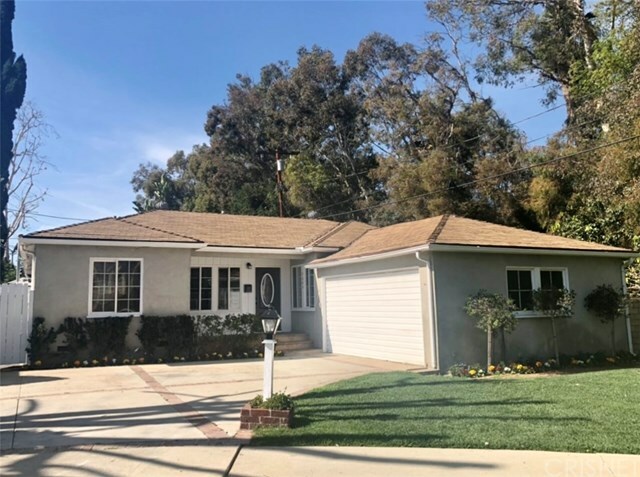 Property Photo: 5245 Seville Avenue CA 91436