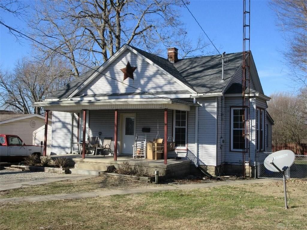 Property Photo: 212 Walnut Street OH 45347