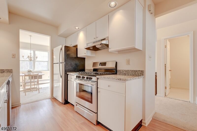 Property Photo:  24 Coachlight Dr  NJ 07928 