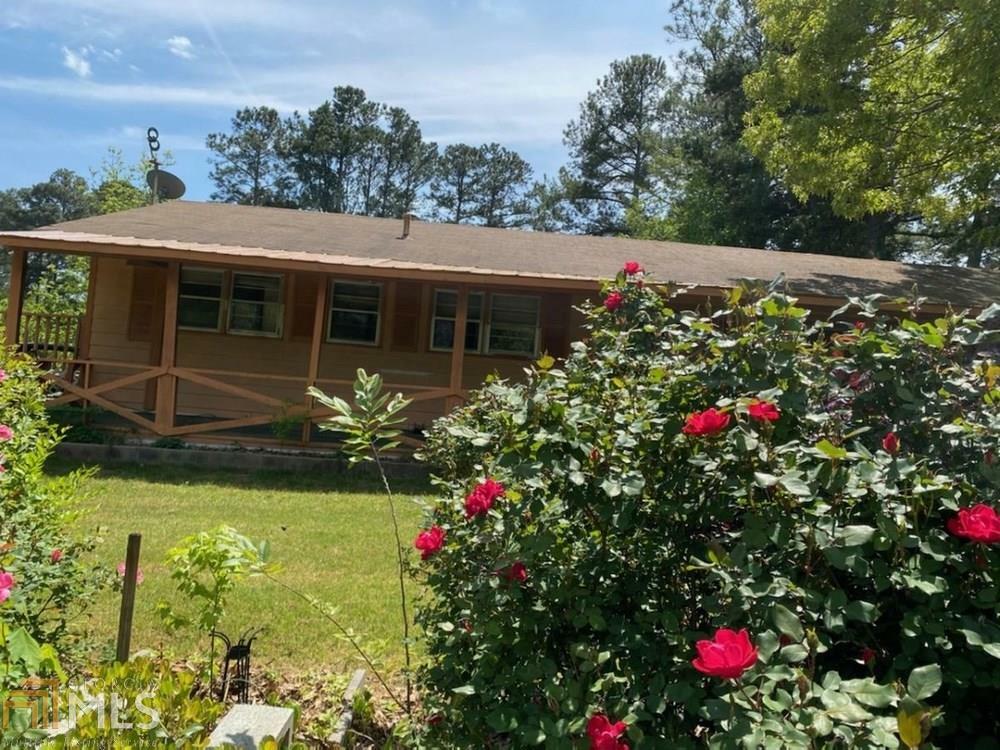 Property Photo:  960 Mary Alice Park Rd  GA 30041 