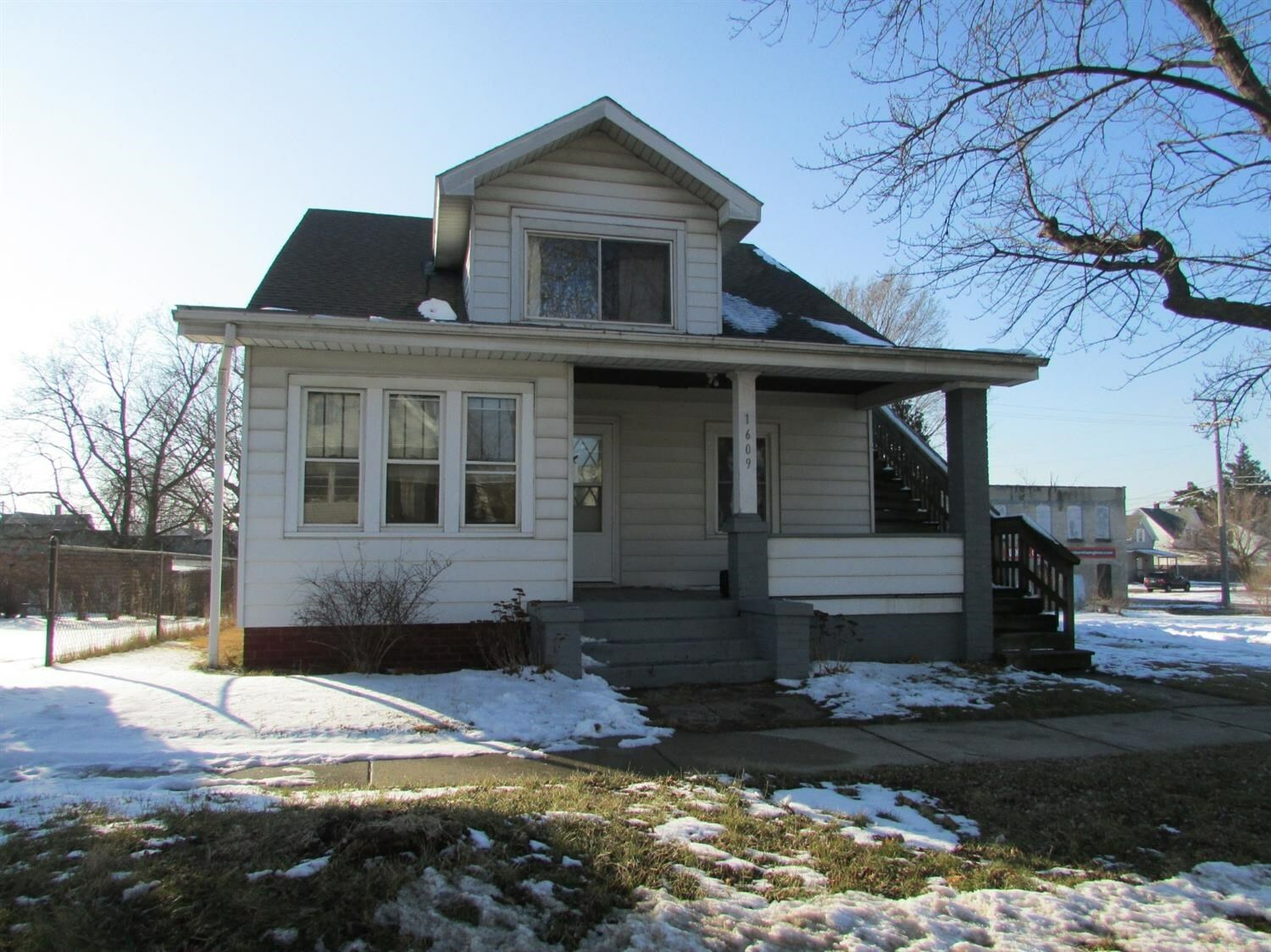 Property Photo:  1609 Ohio Street  IN 46360 