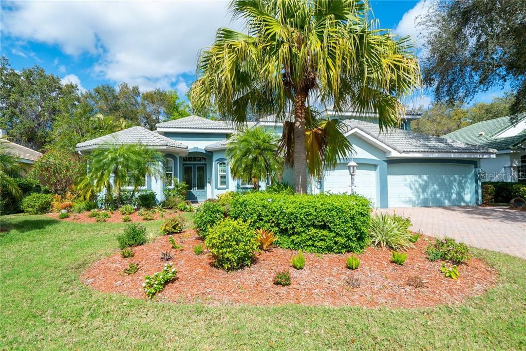 Property Photo:  4921 Old Creek Drive  FL 34233 