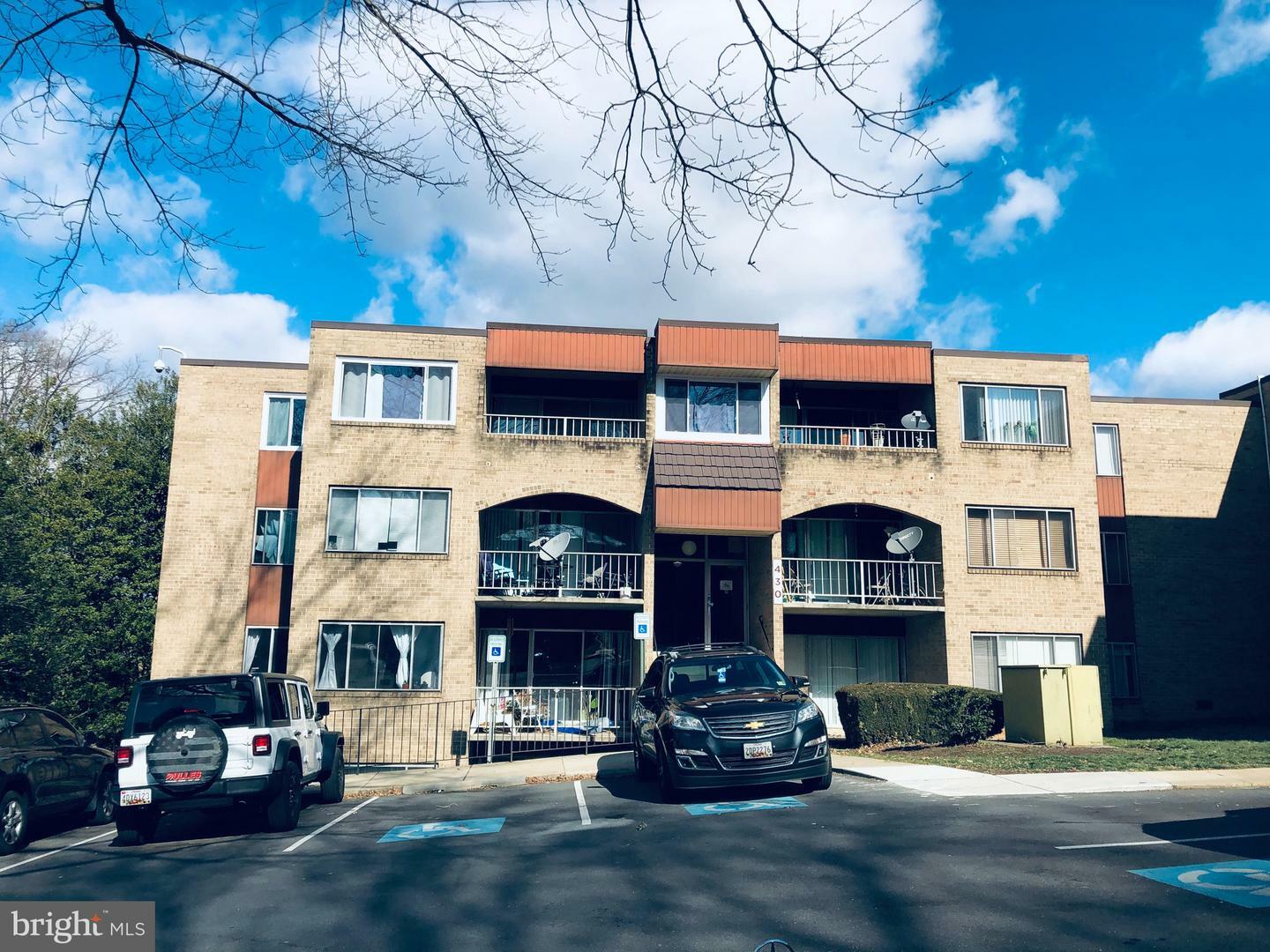 Property Photo: 430 Girard Street 301 MD 20877