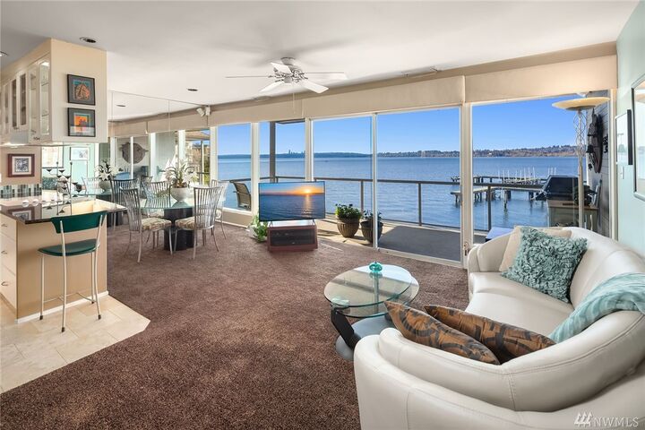 Property Photo:  49  Market Street 2  WA 98033 