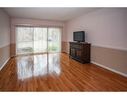 Property Photo:  324 Russell Rd 116  MA 01085 