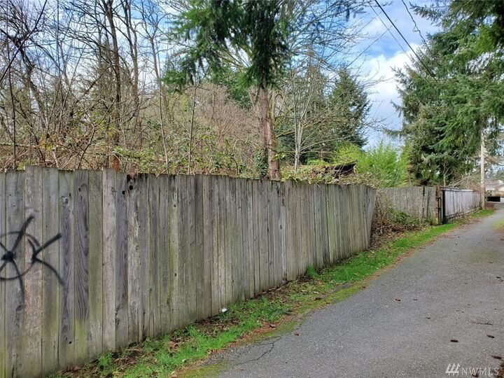 Property Photo:  15501 105th Wy SE  WA 98597 