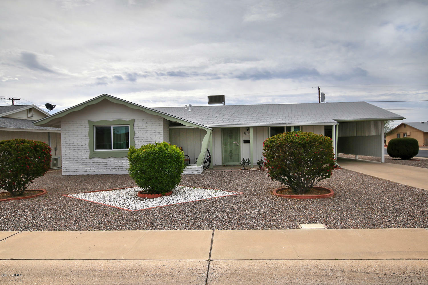 Property Photo:  9941 W Desert Hills Drive  AZ 85351 