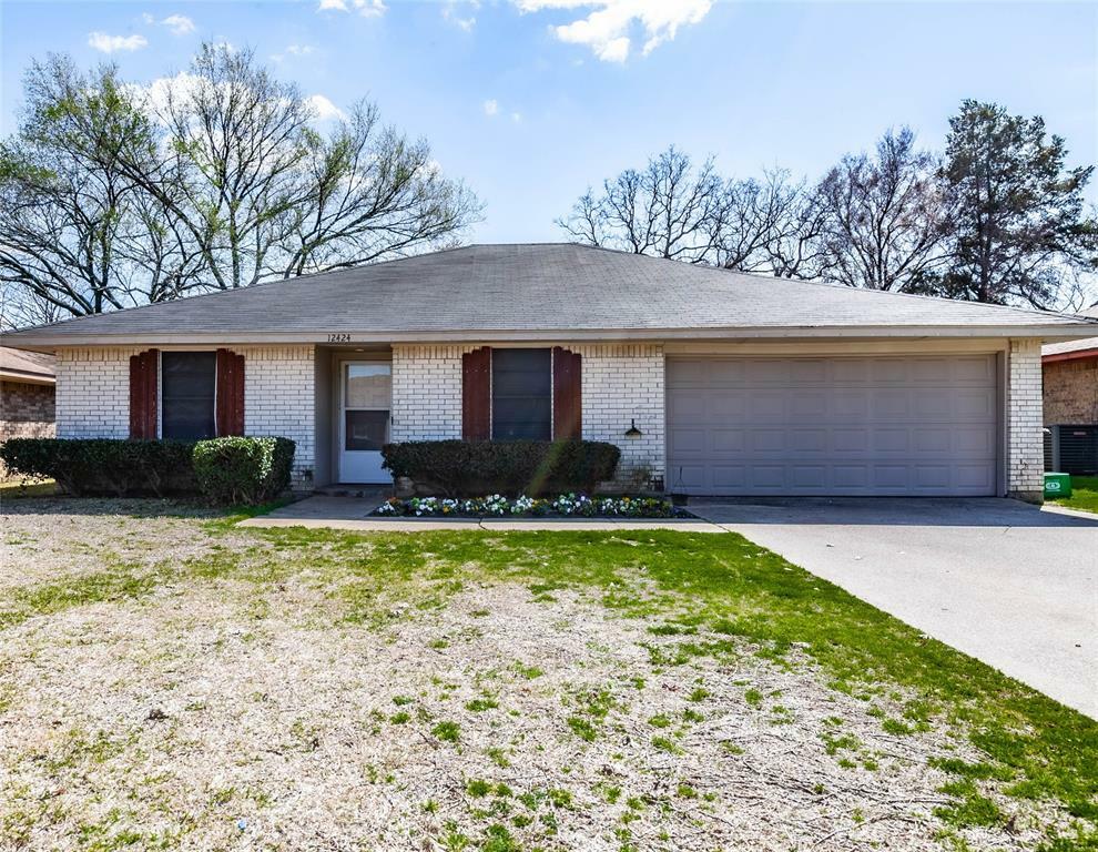 Property Photo:  12424 Tulip Drive  TX 75180 