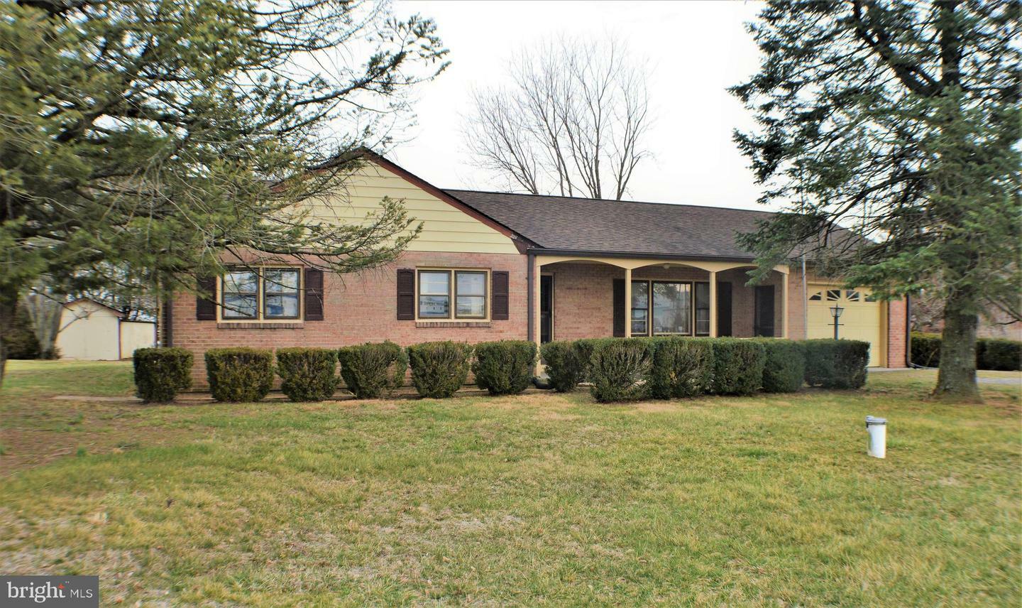 Property Photo: 586 Welltown Road VA 22603