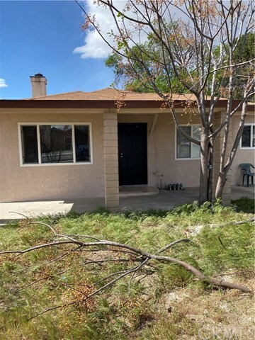 Property Photo: 2624 N Linden Avenue CA 92377
