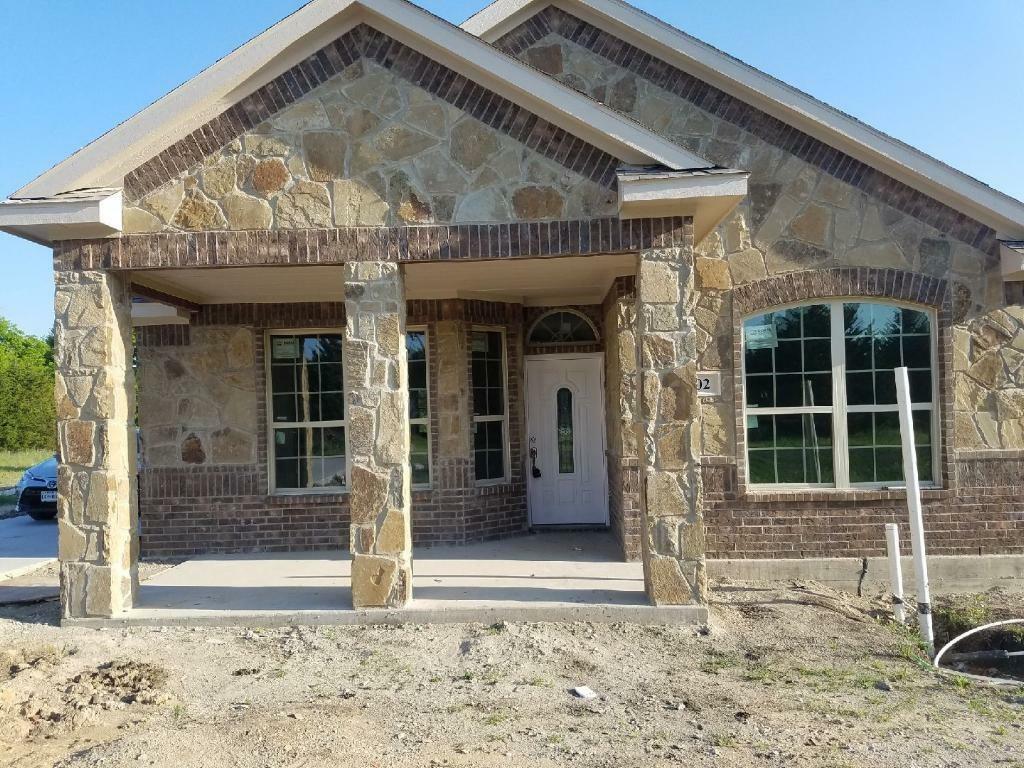 Property Photo:  119 E Woodell Drive  TX 75154 