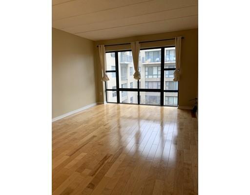 Property Photo: 170 Gore St 419 MA 02141