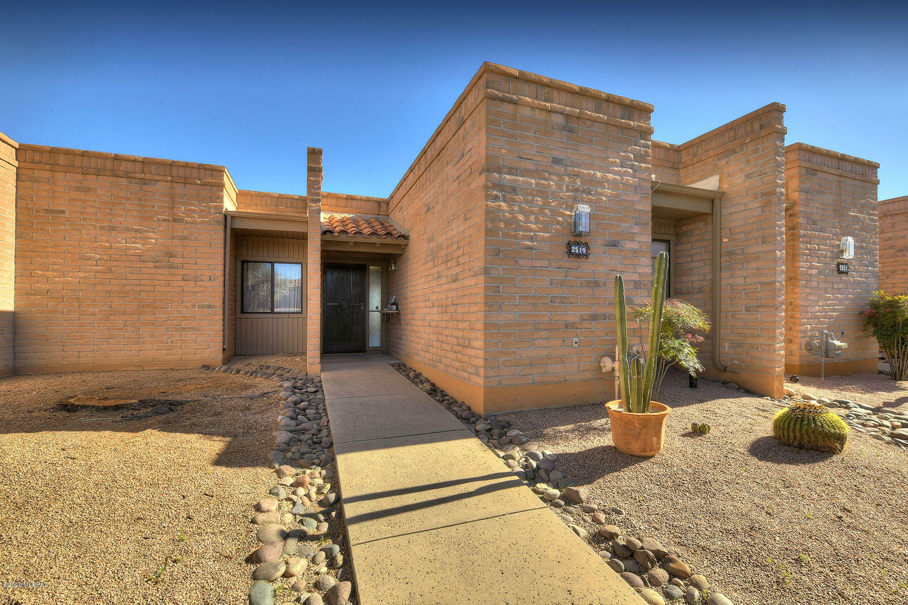 Property Photo: 2519 S Calle De Humes AZ 85622