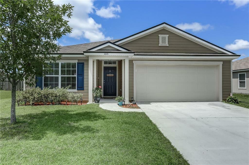 Property Photo:  45470 Ingleham Circle  FL 32011 