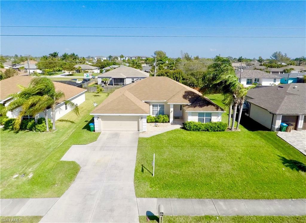 3801 Agualinda Boulevard  Cape Coral FL 33914 photo