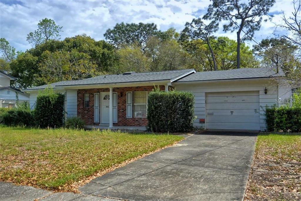 Property Photo:  452 E Highland Street  FL 32701 