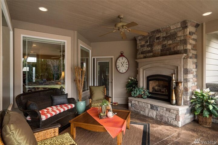 Property Photo:  2917 NW Cascade Avenue  WA 98802 
