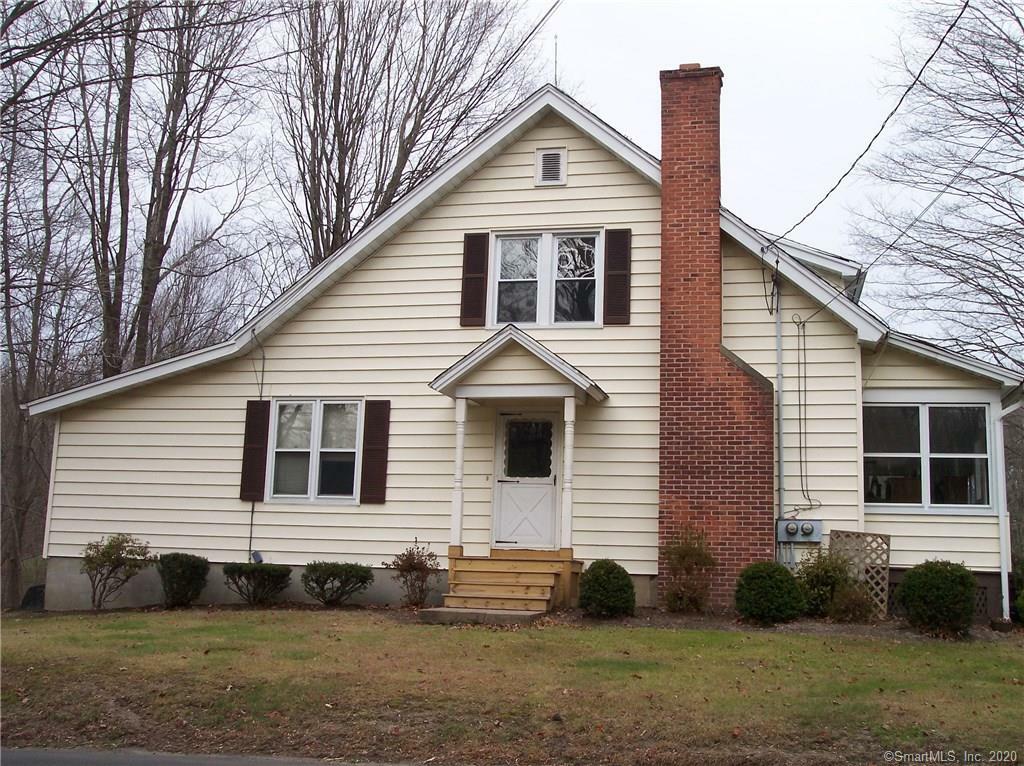 Property Photo:  76 Round Hill Road  CT 06524 