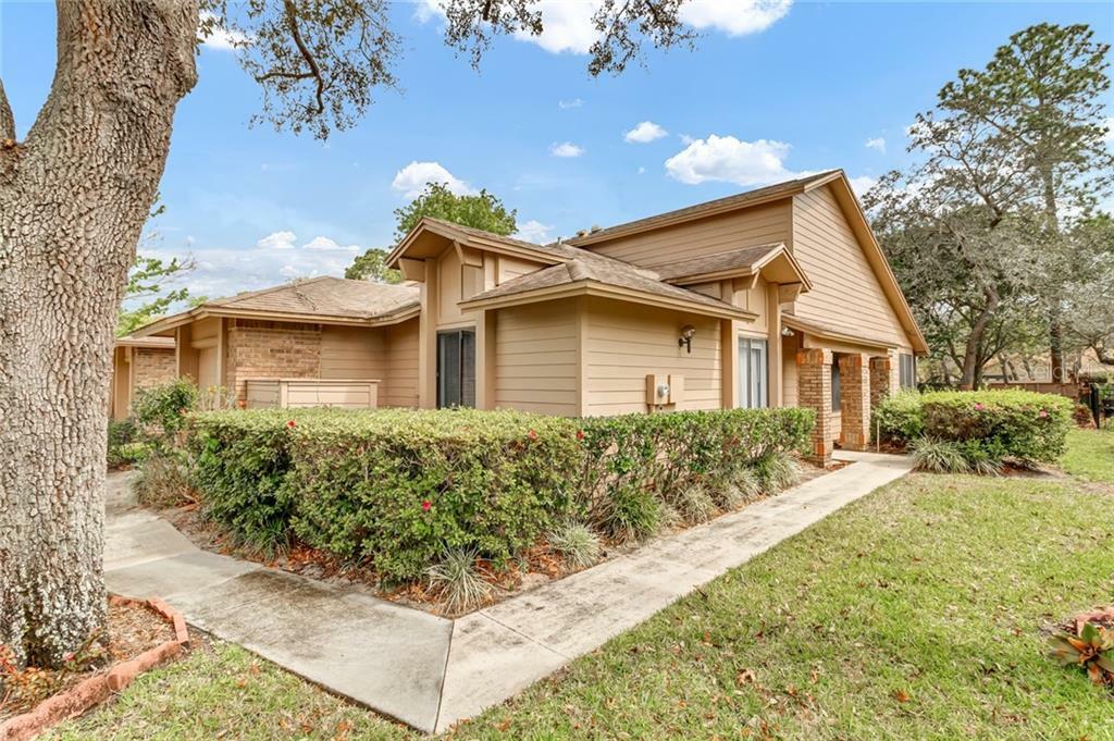 Property Photo:  435 Newton Place  FL 32779 