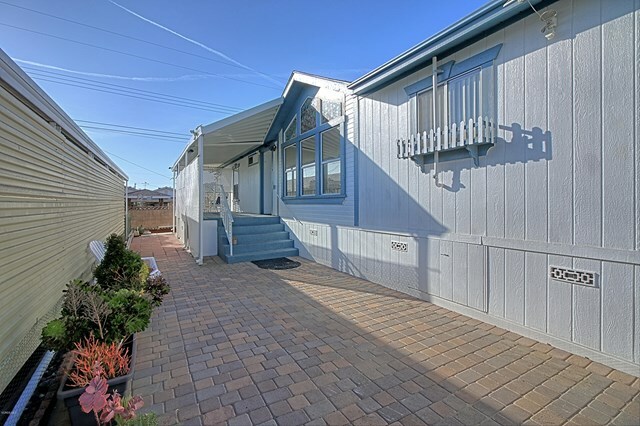 Property Photo:  1500 Richmond Road 9  CA 93060 