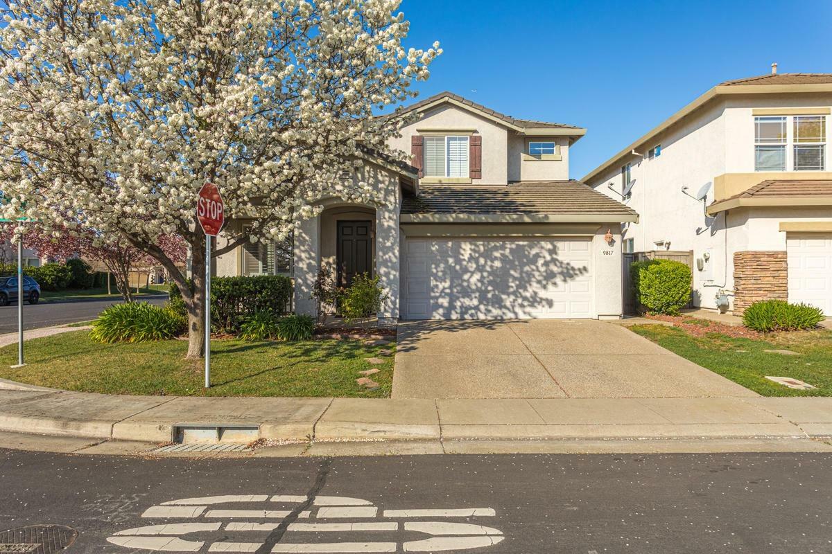 Property Photo:  9817 Sage Thrasher Circle  CA 95757 