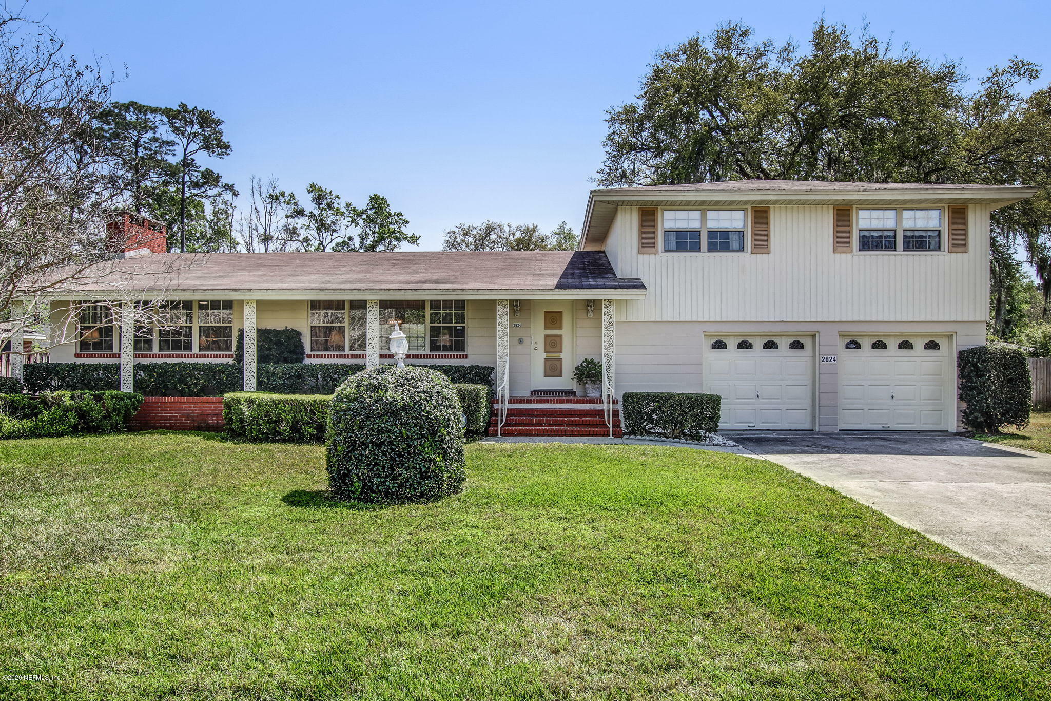 Property Photo:  2824 Dupont Avenue  FL 32217 