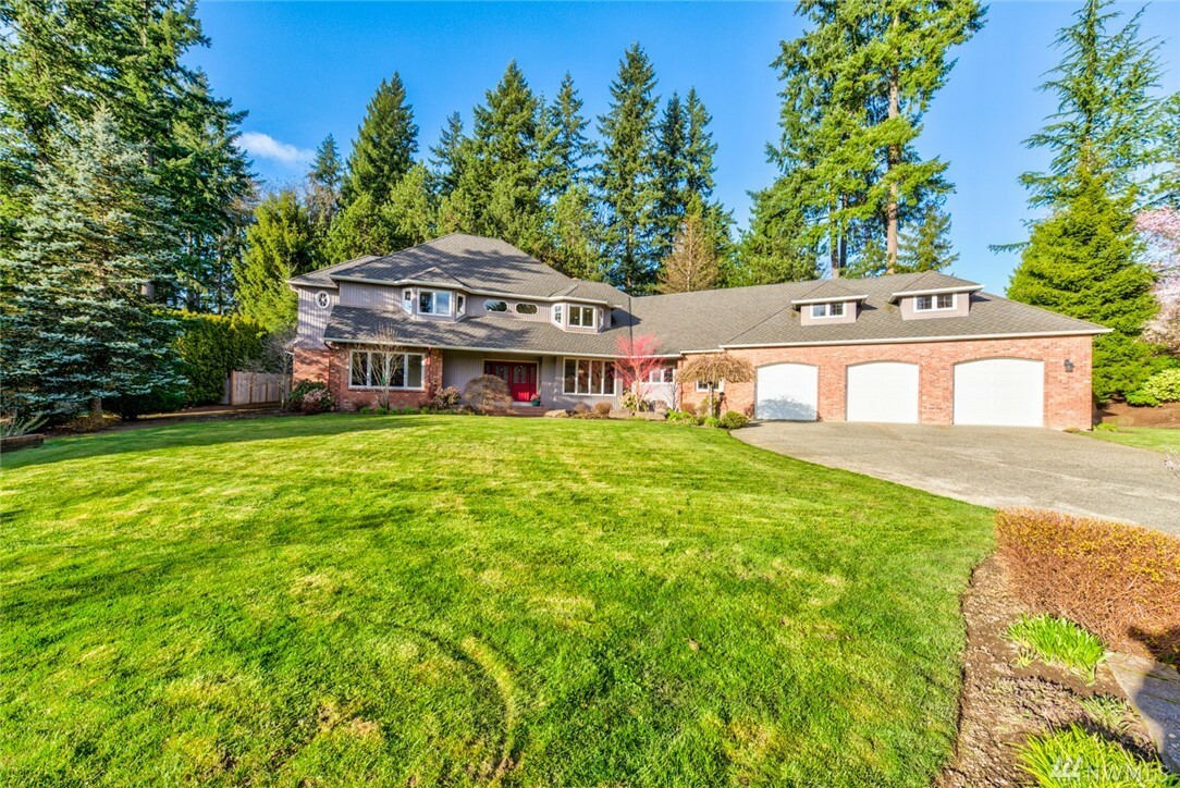 Property Photo:  16724 NE 132nd St  WA 98052 