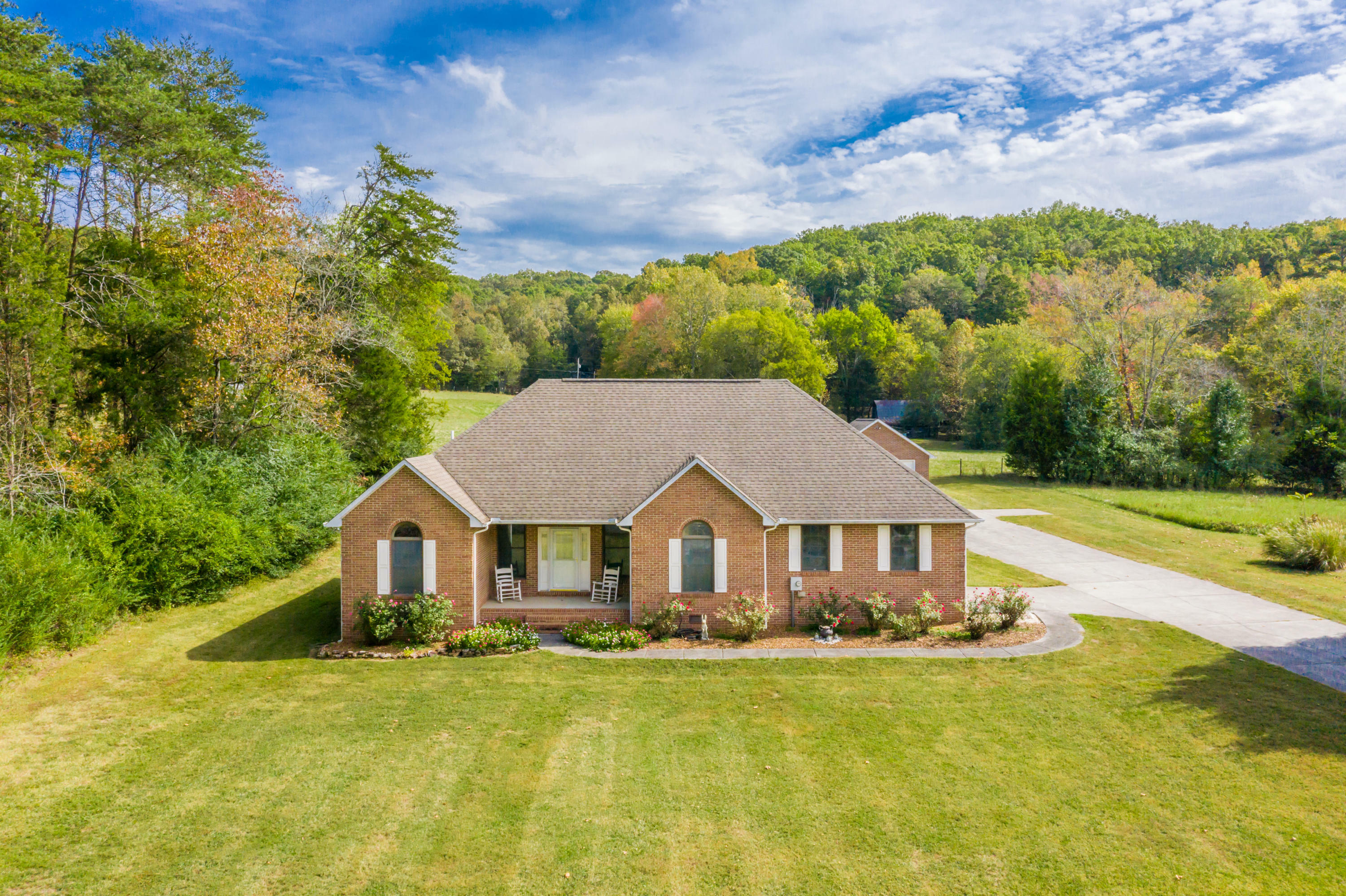 Property Photo:  155 Lakeside Drive  TN 37763 