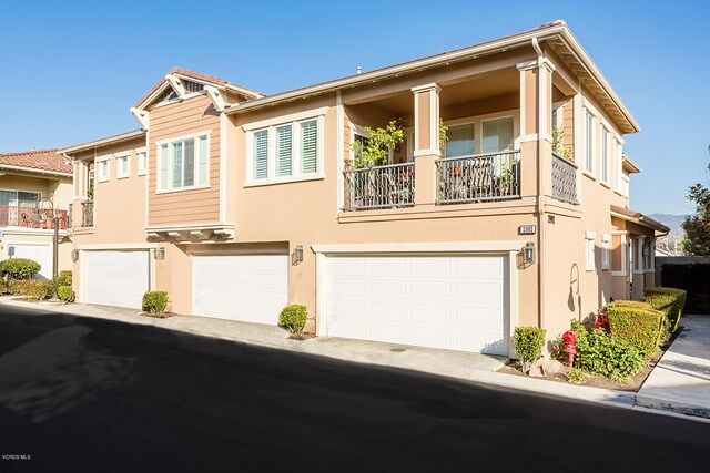 Property Photo:  2992 Fuentes Lane B  CA 93063 