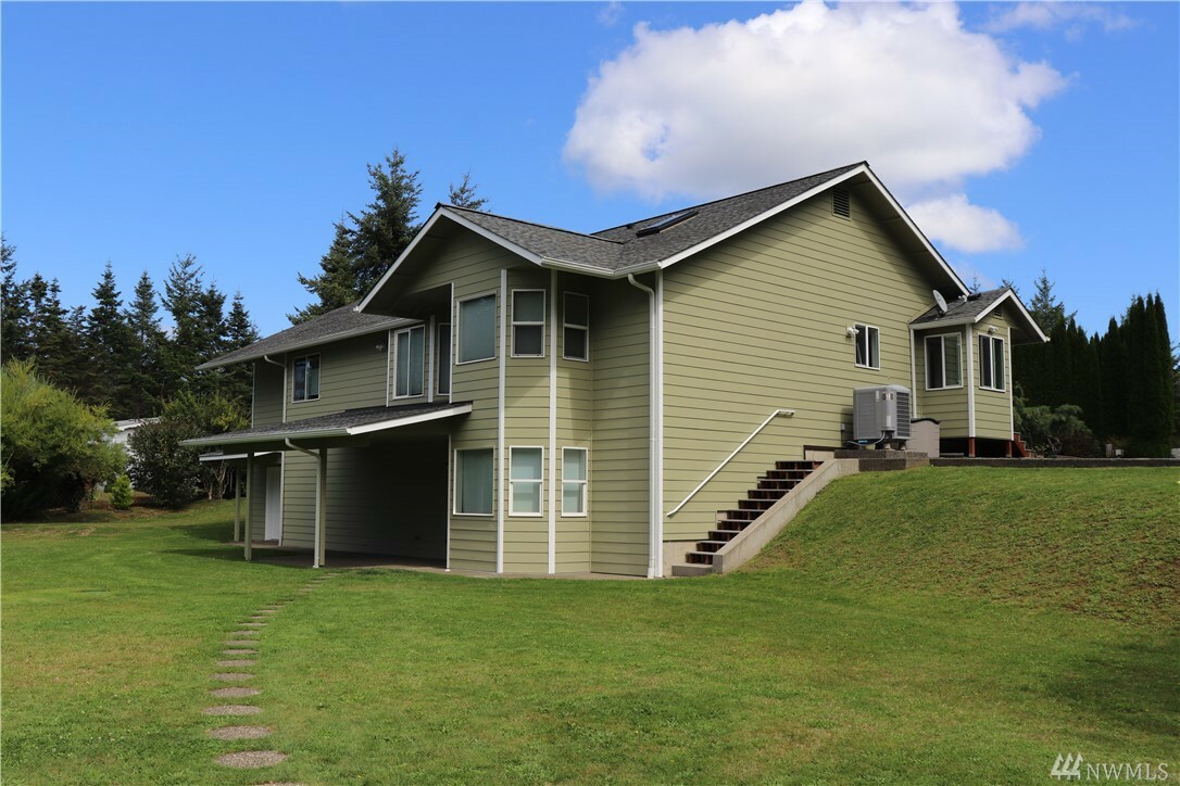 Property Photo: 141 SE Ashley Rd WA 98584