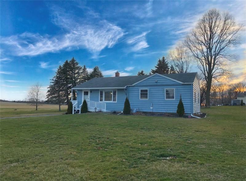 Property Photo: 906 S Main St PA 16112