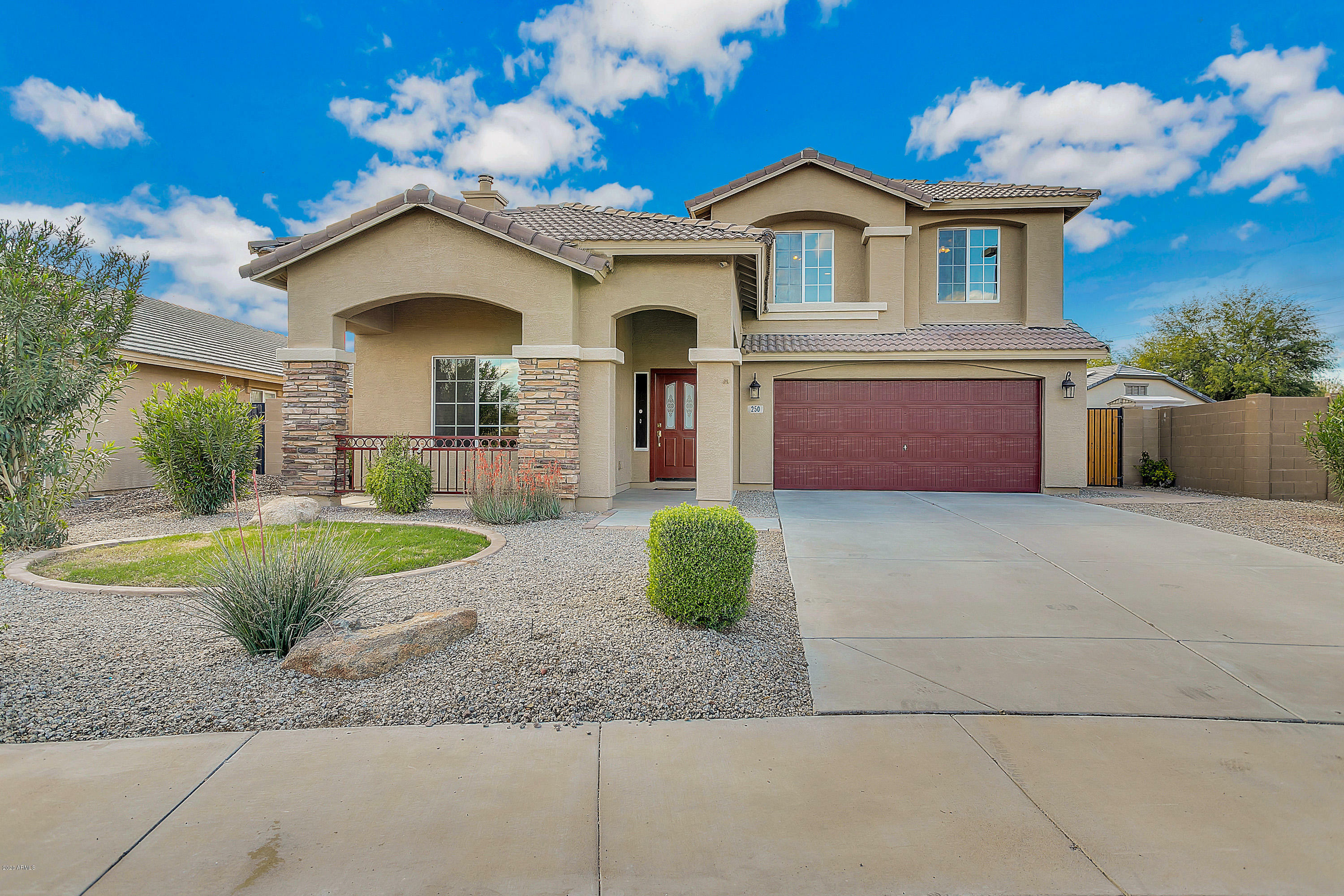 Property Photo:  250 N 167th Drive  AZ 85338 