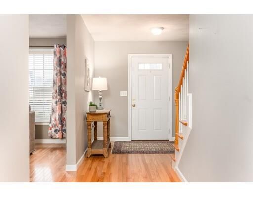 Property Photo:  19 Lindsays Way 19  MA 01834 