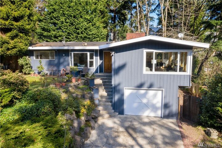 Property Photo:  10702 SE 3rd Street  WA 98004 