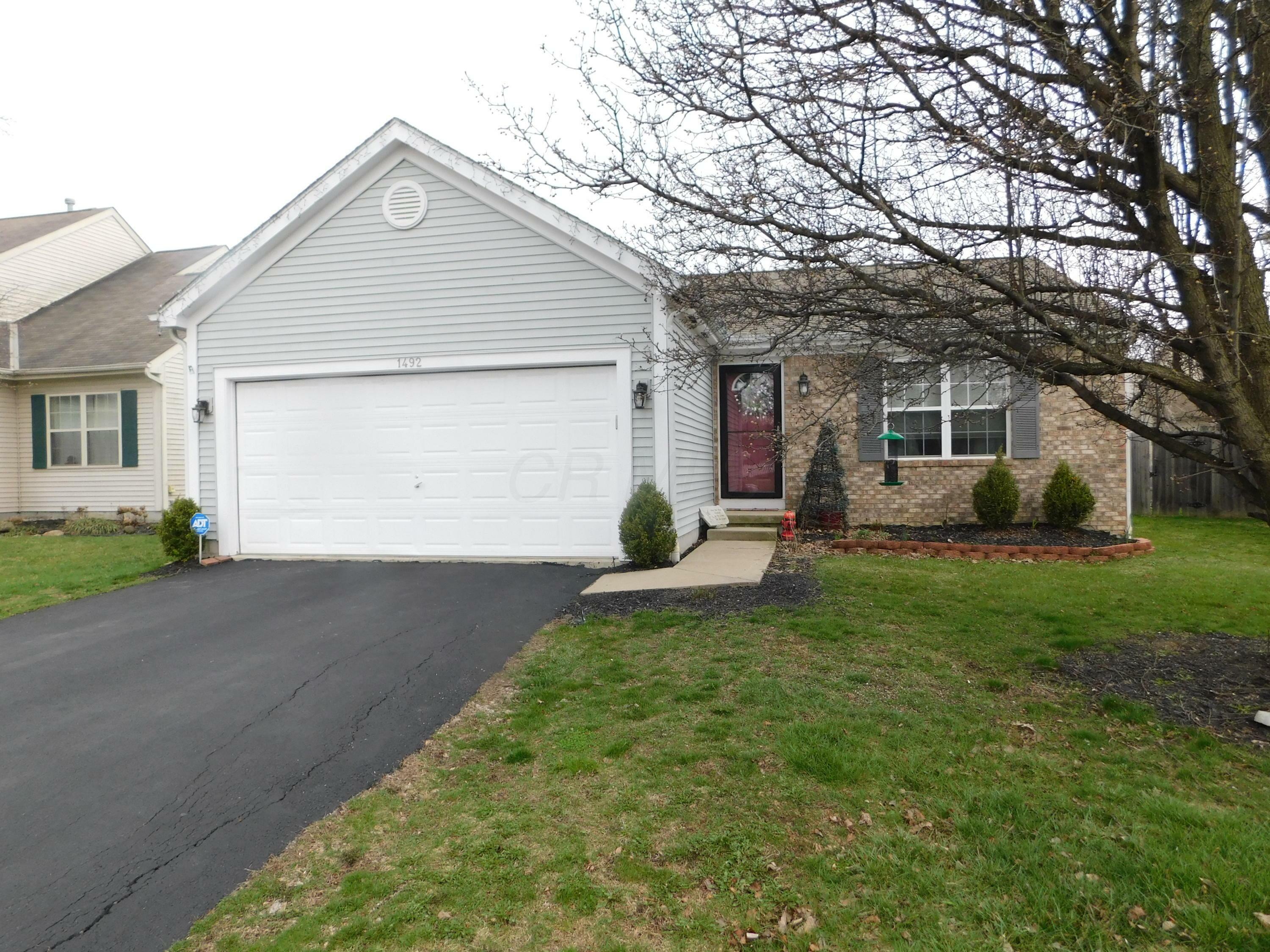 Property Photo:  1492 Meadowlark Lane  OH 43040 