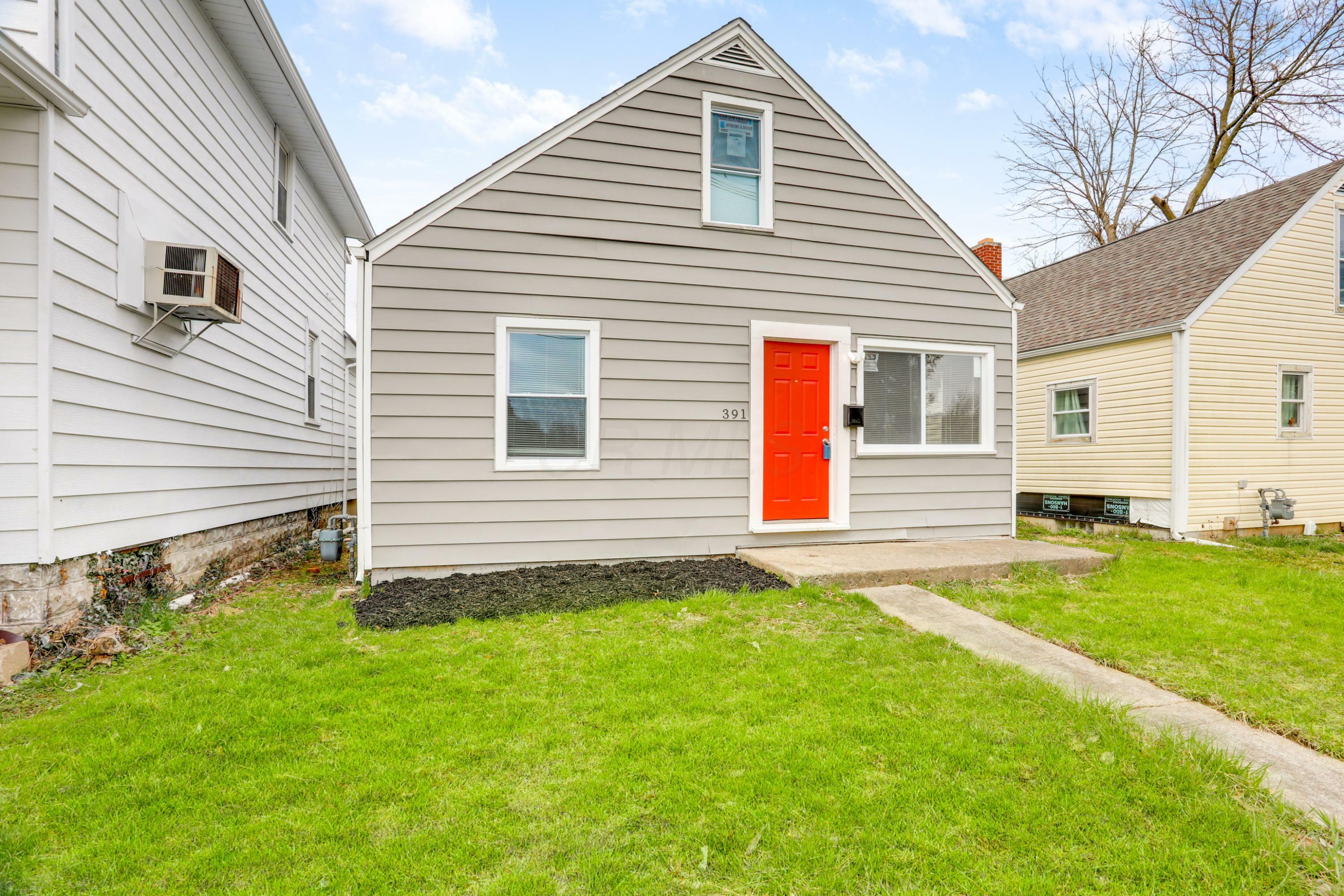 Property Photo: 391 S Hague Avenue OH 43204
