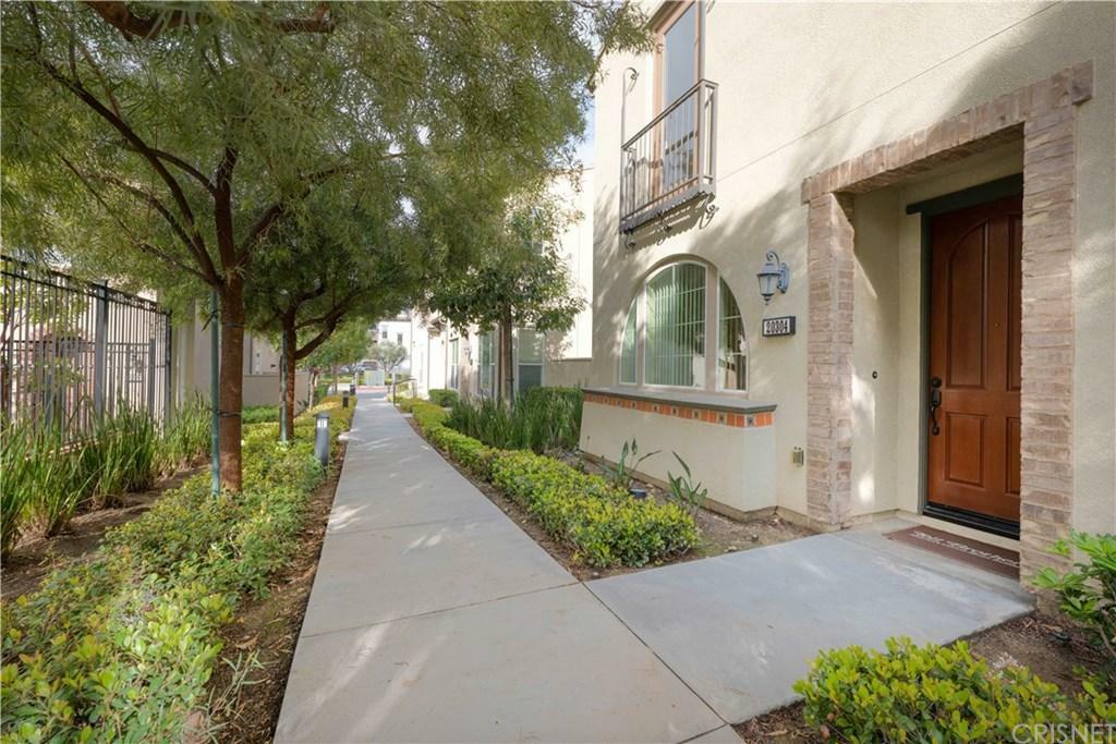 Property Photo:  20304 Paseo Los Arcos  CA 91326 