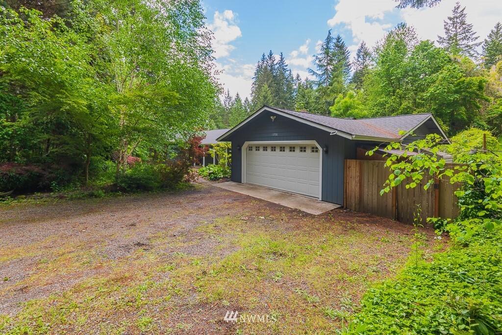13706  Meadowlark Drive  Gig Harbor WA 98329 photo