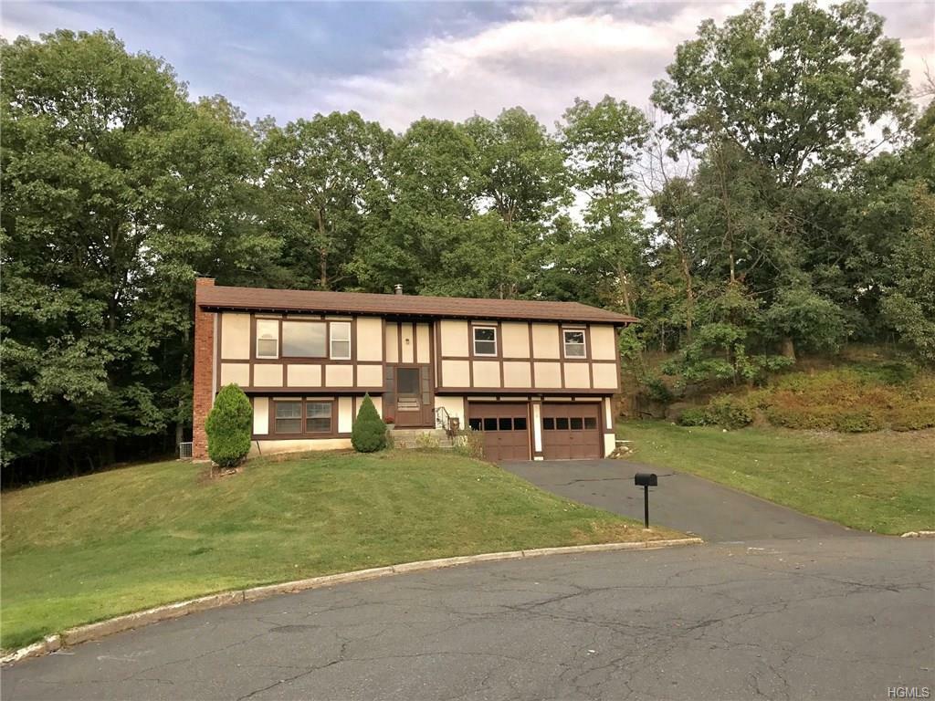 Property Photo:  6 N Delaware Drive  NY 10960 