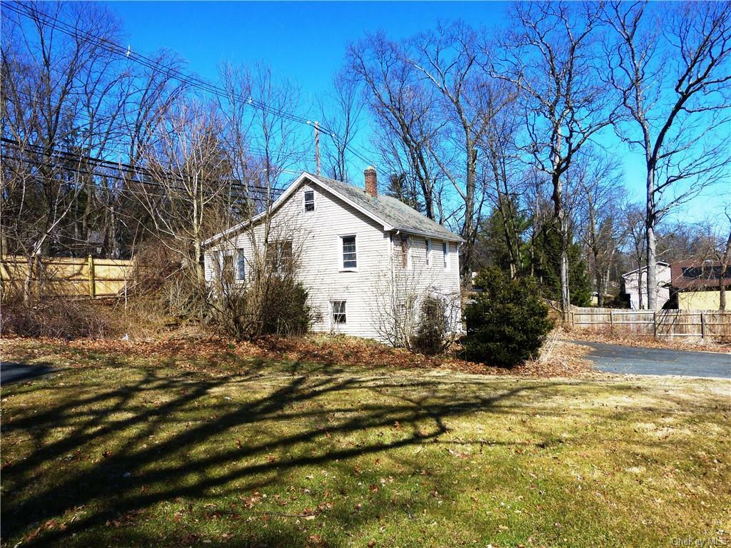 Property Photo:  684 Route 304  NY 10956 