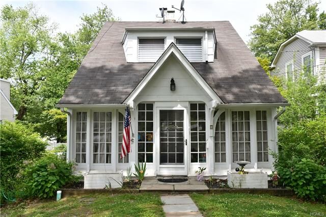 7 Winthrop Avenue  Elmsford NY 10523 photo