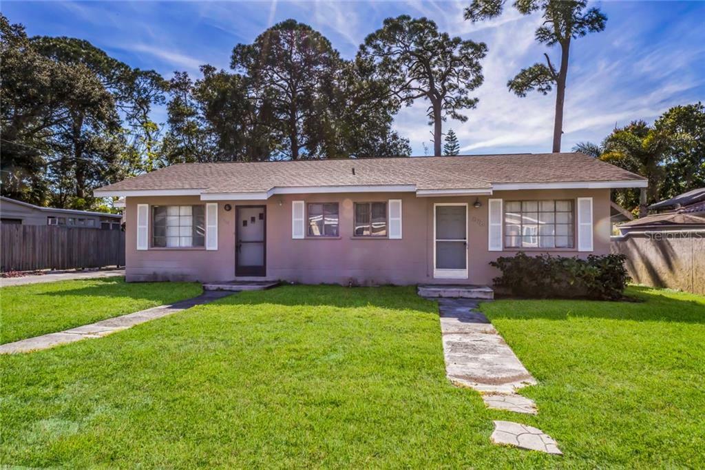 Property Photo:  878 &Amp 884 Highland Street  FL 34234 